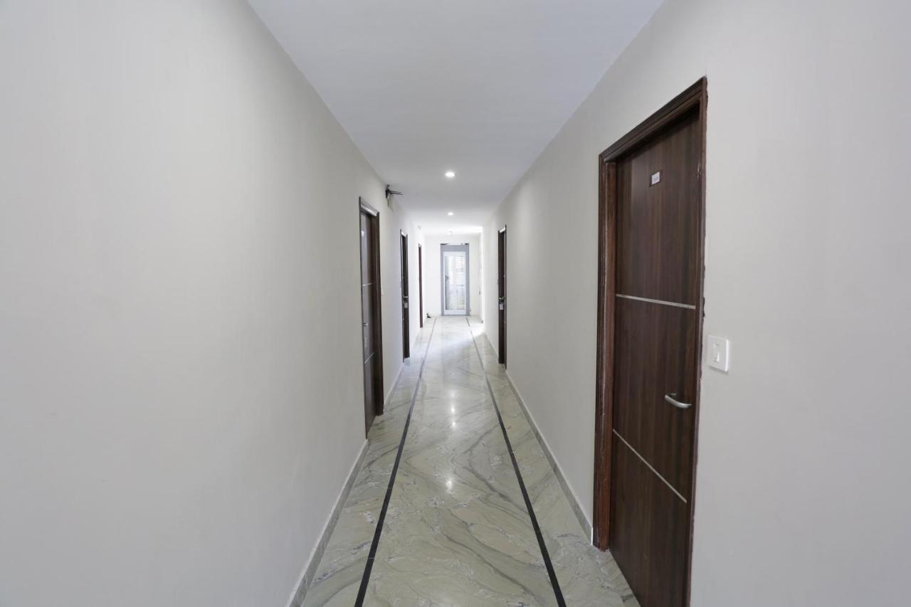 Hotel Capital O 37423 Golden Leaf Dehradun Exterior foto